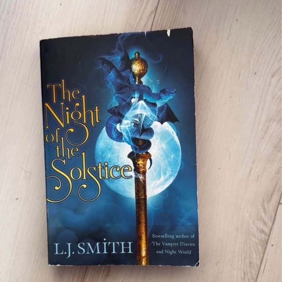 Books - Picture 14 of 16